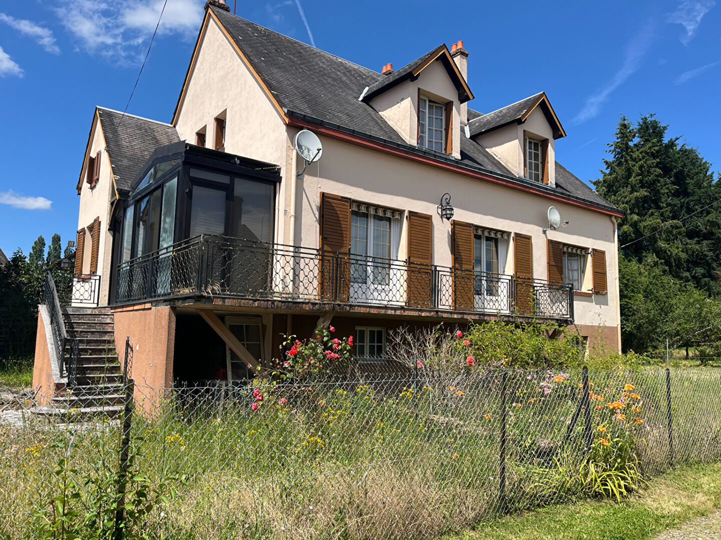 Agence immobilière de LE VILLAGE IMMOBILIER - LE VILLAGE IMMOBILIER Aubigny-