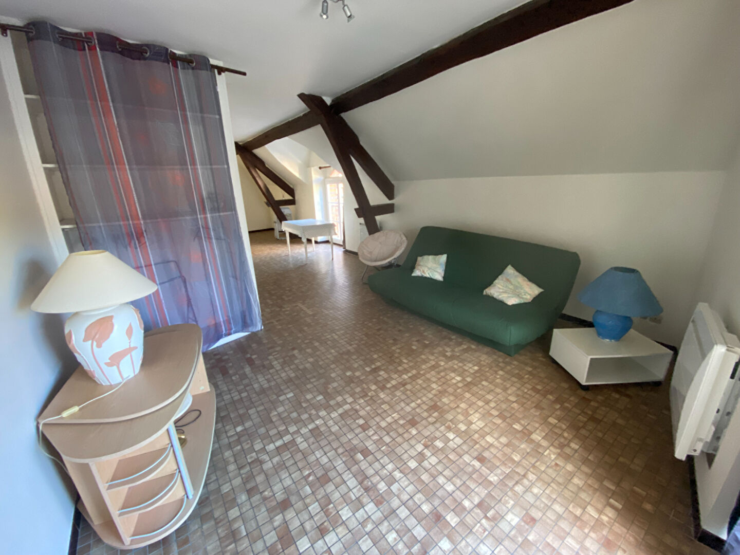 STUDIO BIS AUBIGNY SUR NERE - 1 pièce(s) - 47 m2