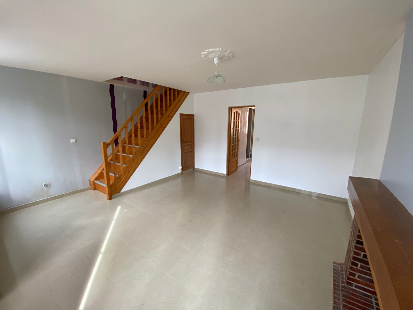 MAISON AUBIGNY SUR NERE - 3 pièce(s) - 90 m2