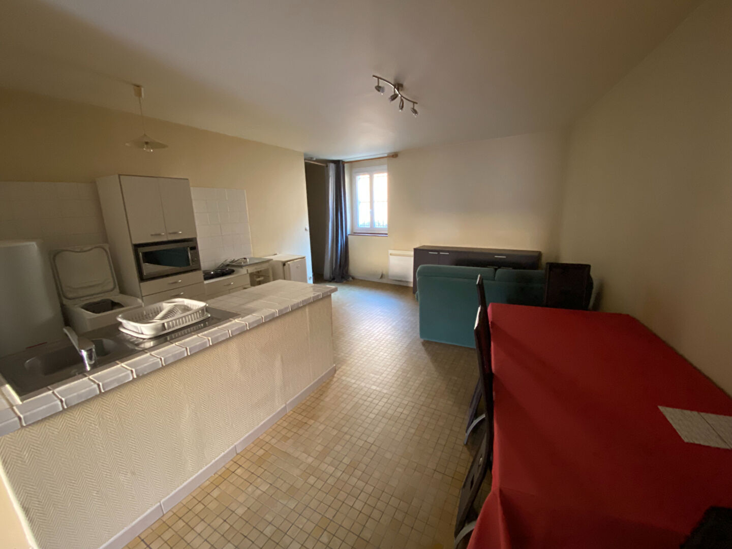 Agence immobilière de LE VILLAGE IMMOBILIER - LE VILLAGE IMMOBILIER Aubigny-