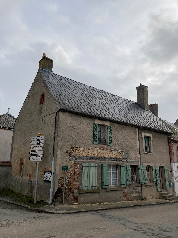 Agence immobilière de LE VILLAGE IMMOBILIER - LE VILLAGE IMMOBILIER Henrichemont
