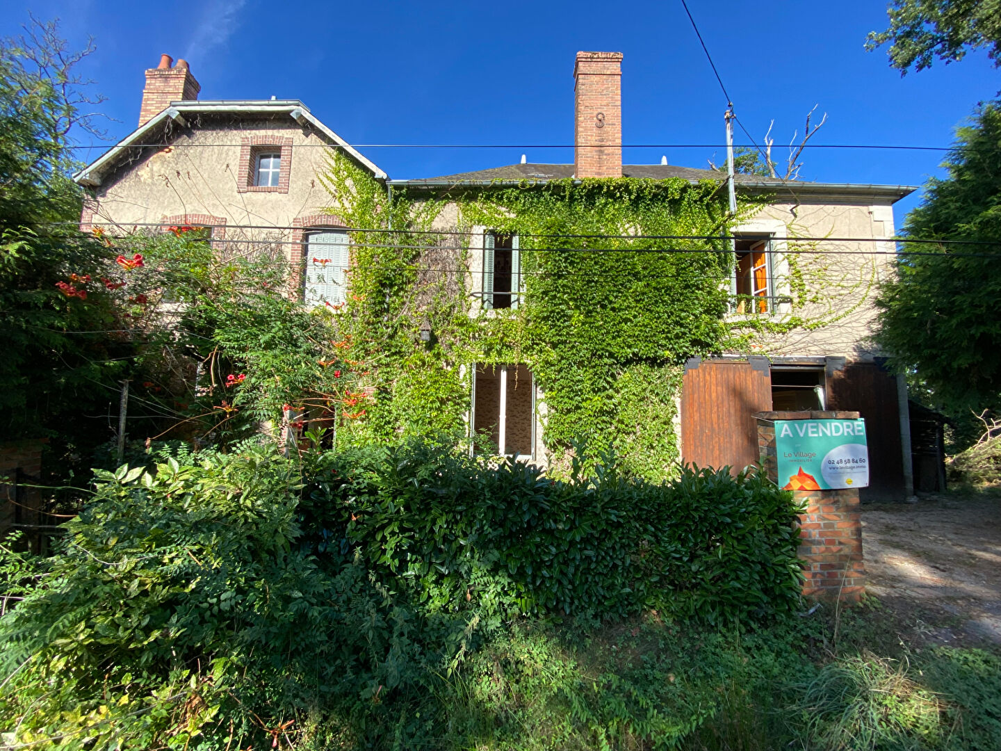 Agence immobilière de LE VILLAGE IMMOBILIER - LE VILLAGE IMMOBILIER Aubigny-