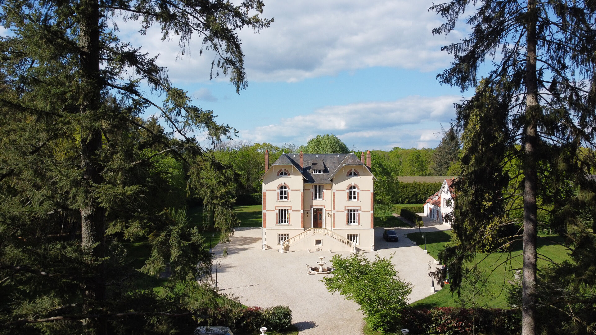 Photo Propriété d'exception en Sologne - Sainte-Montaine image 3/6