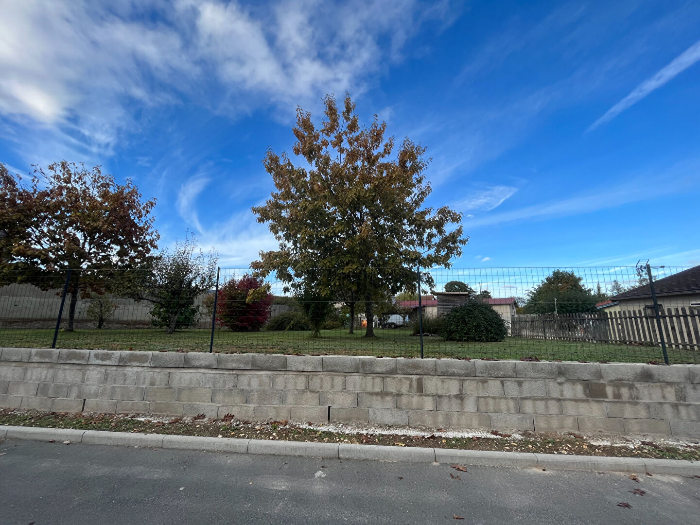 Photo Terrain Aubigny Sur Nere 607 m2 image 4/4