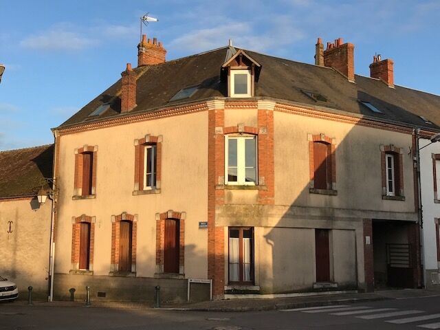 Agence immobilière de LE VILLAGE IMMOBILIER - LE VILLAGE IMMOBILIER Henrichemont