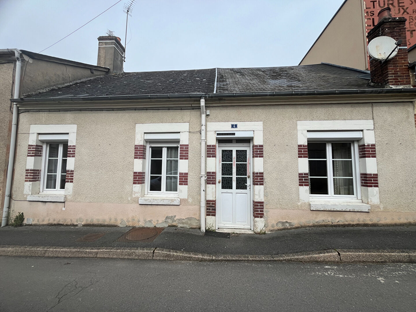 Agence immobilière de LE VILLAGE IMMOBILIER - LE VILLAGE IMMOBILIER Aubigny-