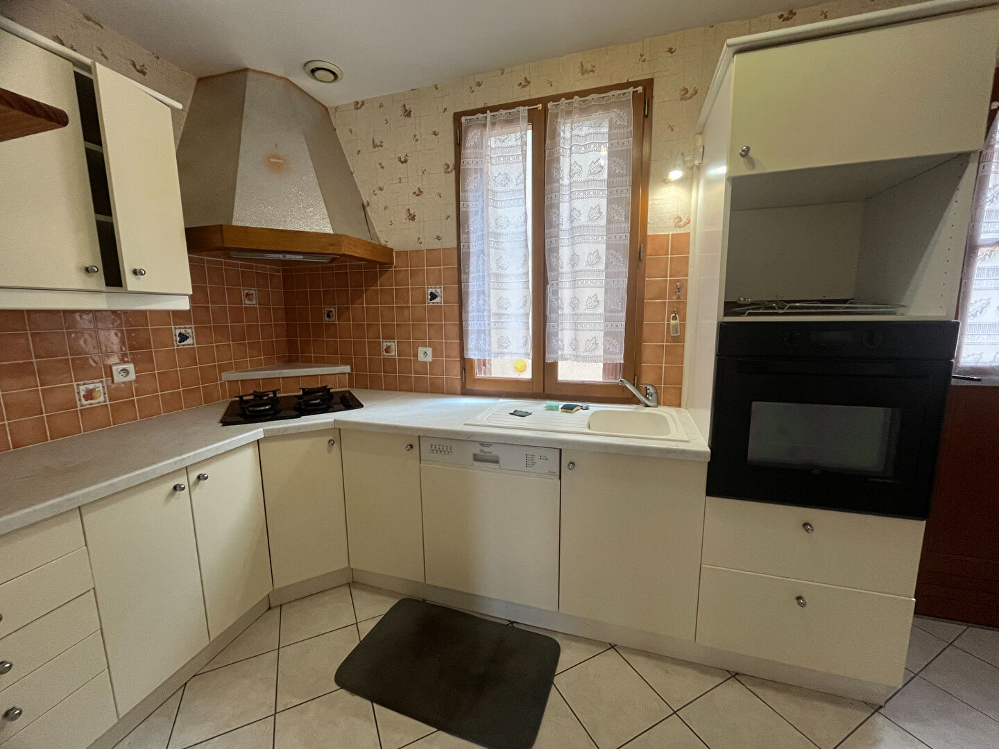 Photo Maison Aubigny Sur Nere 5 pièce(s) 100 m2 image 4/6