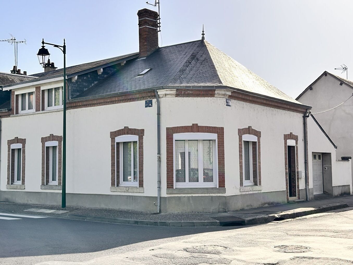 Agence immobilière de LE VILLAGE IMMOBILIER - LE VILLAGE IMMOBILIER Aubigny-