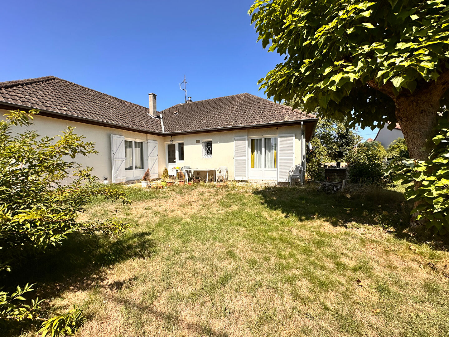 Photo Maison Aubigny Sur Nere 4 pièce(s) 102.97 m2 image 1/2