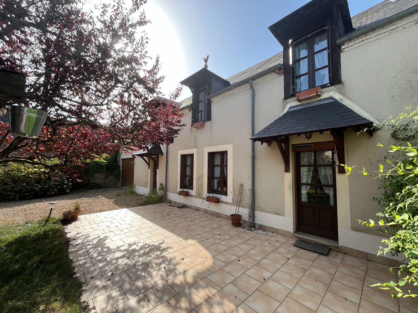 Agence immobilière de LE VILLAGE IMMOBILIER - LE VILLAGE IMMOBILIER Henrichemont