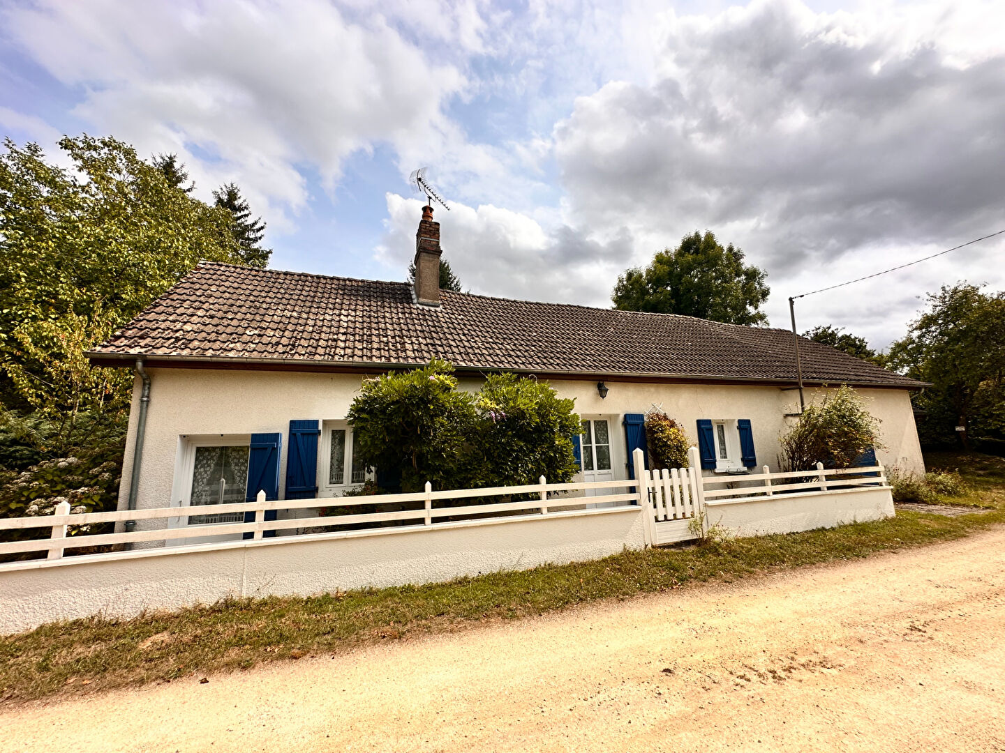 Agence immobilière de LE VILLAGE IMMOBILIER - LE VILLAGE IMMOBILIER Aubigny-