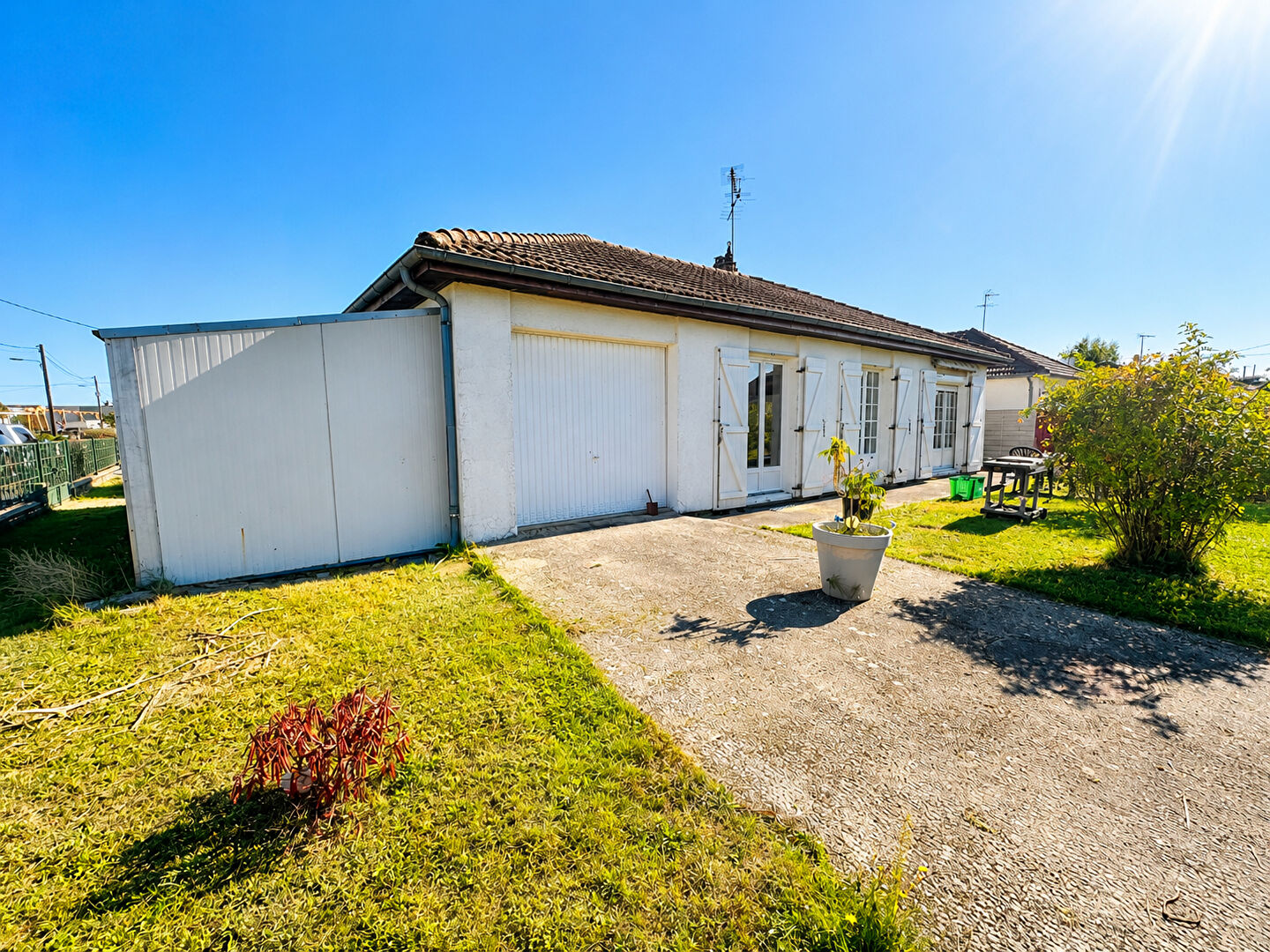 Agence immobilière de LE VILLAGE IMMOBILIER - LE VILLAGE IMMOBILIER Aubigny-