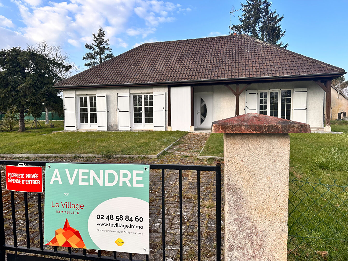 Agence immobilière de LE VILLAGE IMMOBILIER - LE VILLAGE IMMOBILIER Aubigny-