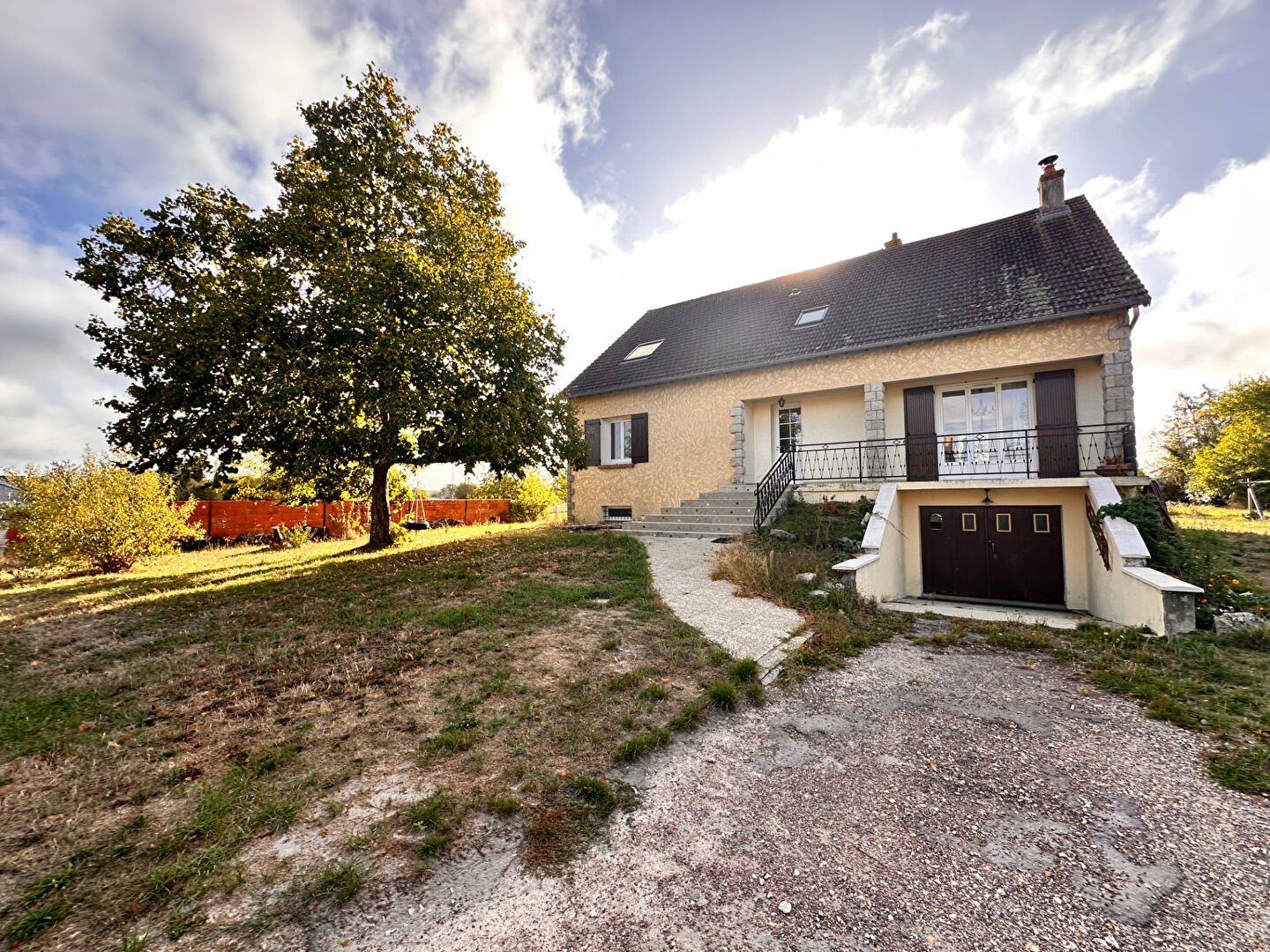 Agence immobilière de LE VILLAGE IMMOBILIER - LE VILLAGE IMMOBILIER Aubigny-