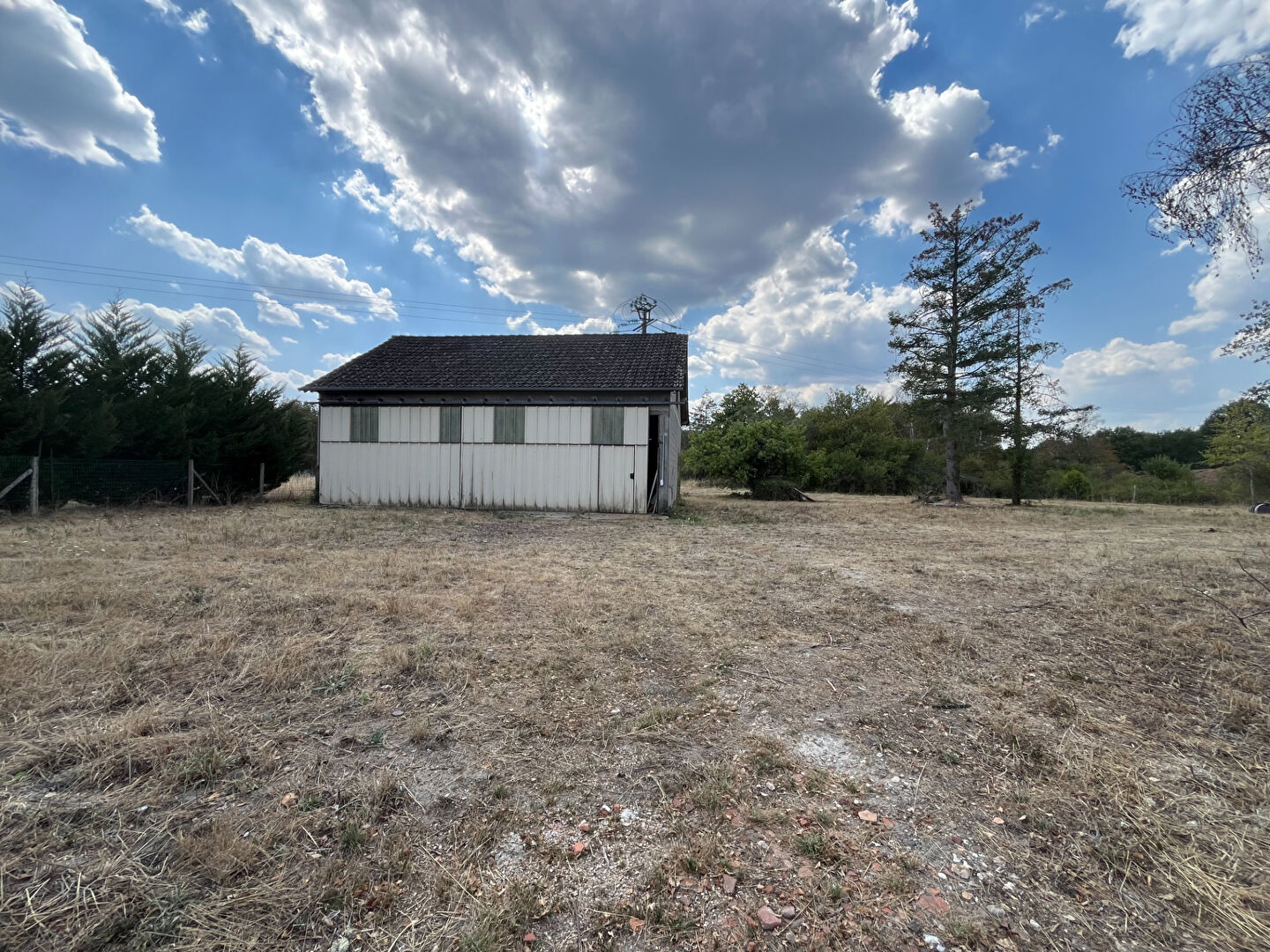 Agence immobilière de LE VILLAGE IMMOBILIER - LE VILLAGE IMMOBILIER Aubigny-