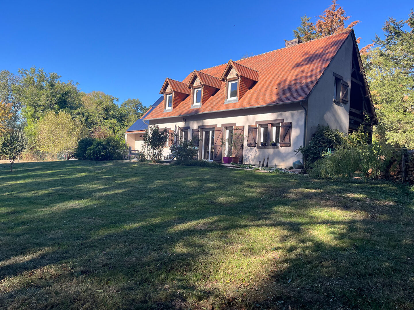 Agence immobilière de LE VILLAGE IMMOBILIER - LE VILLAGE IMMOBILIER Henrichemont