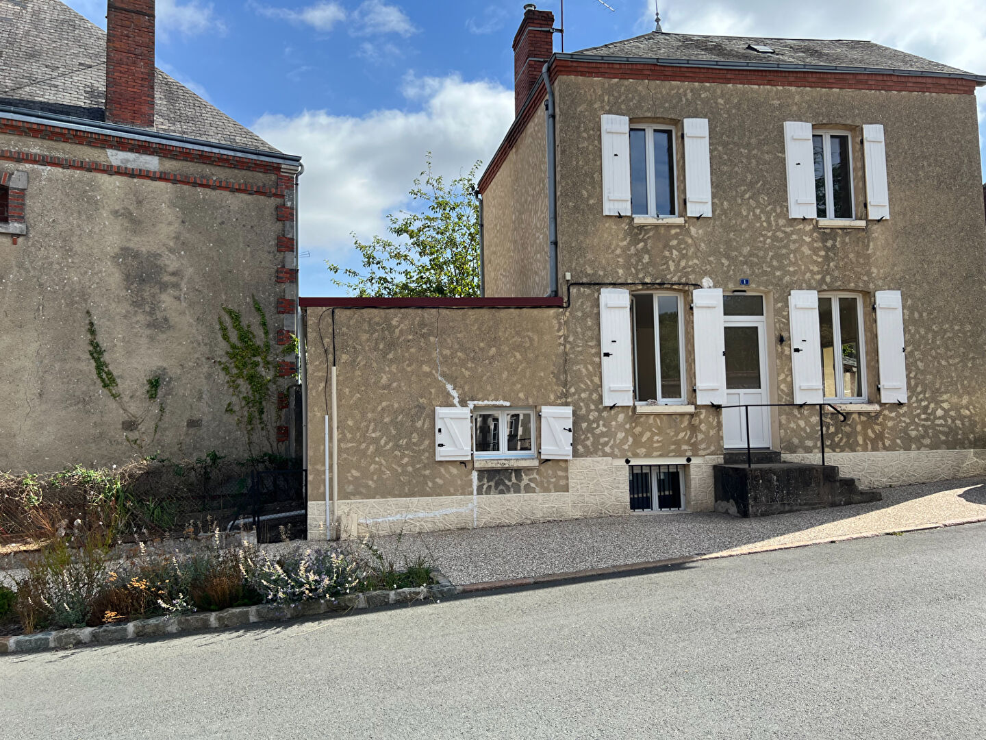 Agence immobilière de LE VILLAGE IMMOBILIER - LE VILLAGE IMMOBILIER Aubigny-