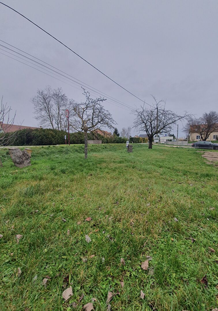 Terrain à Bâtir 2000m²,