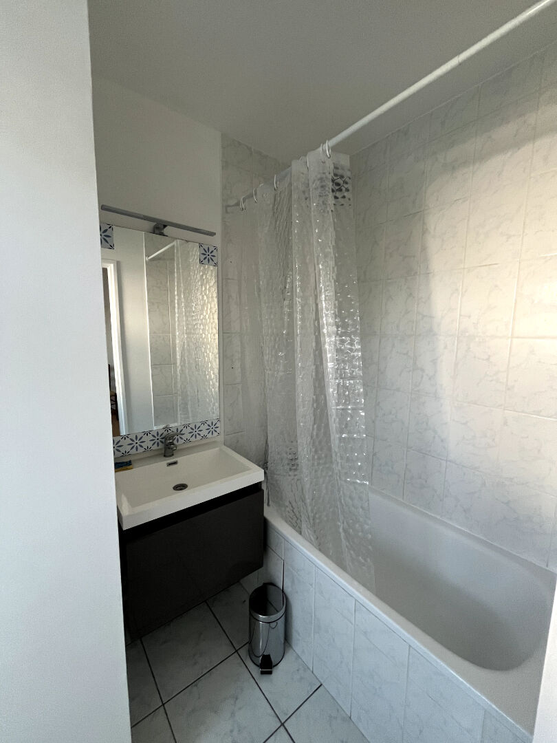 Photo Appartement 1 pièce à louer à Olivet - Réf. 1668 image 3/3