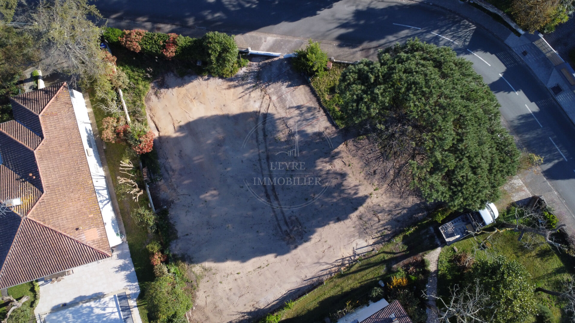 Photo Terrain Gujan Mestras La HUME image 2/5