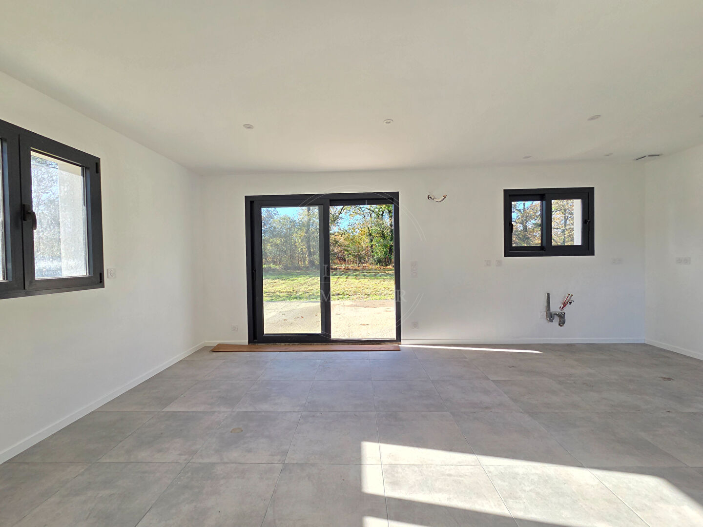 Photo Maison Audenge 3 pièces grande parcelle. image 4/6