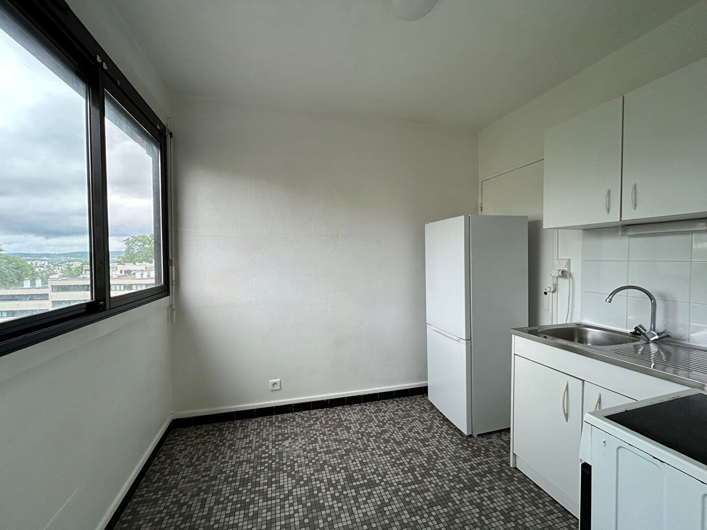 Photo FRANCONVILLE «  Les Rinvals » image 3/4