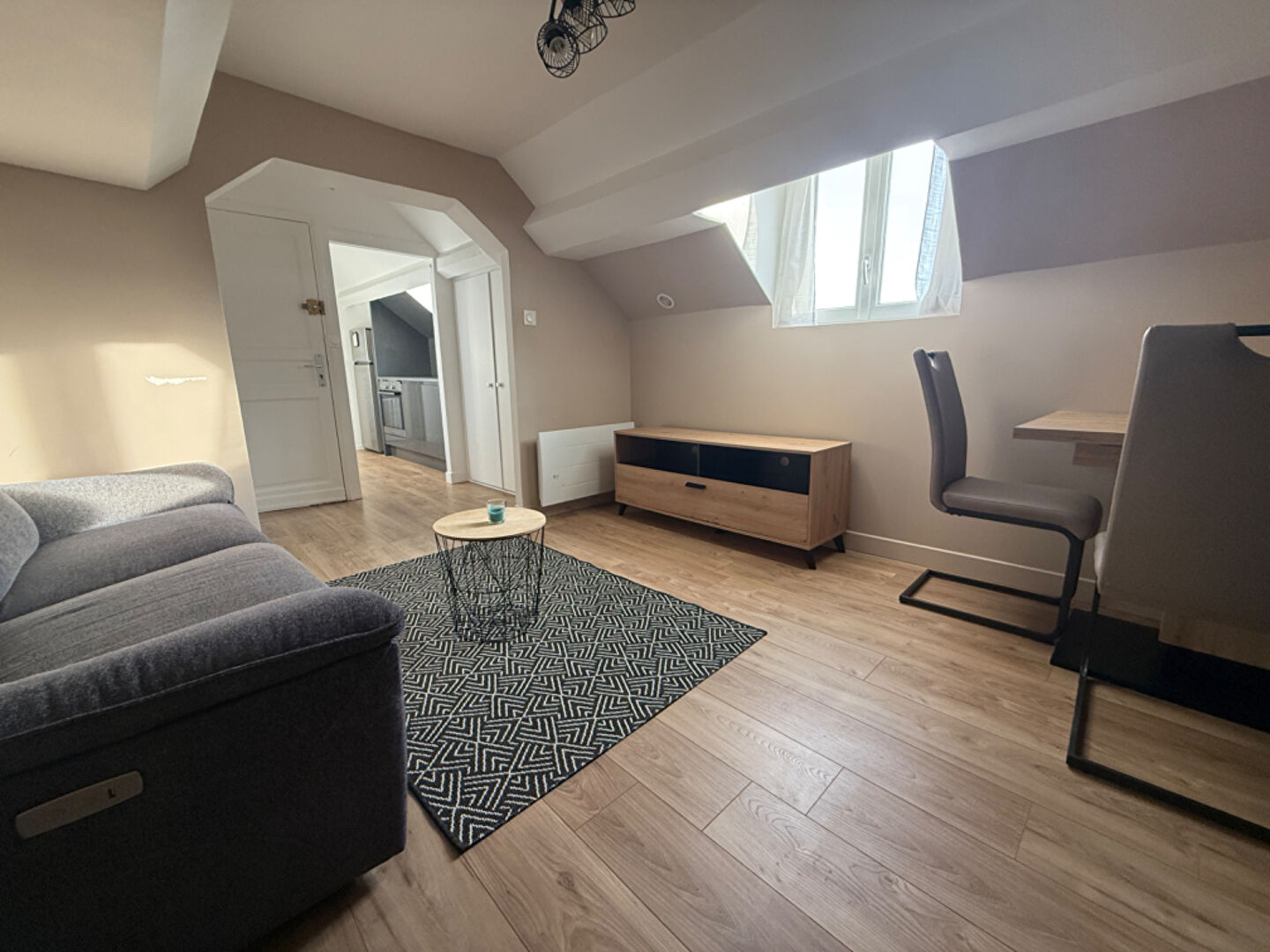 Agence immobilière de L'IMMOBILIERE DE MONTMORENCY - L'IMMOBILIERE DE MONTMORENCY