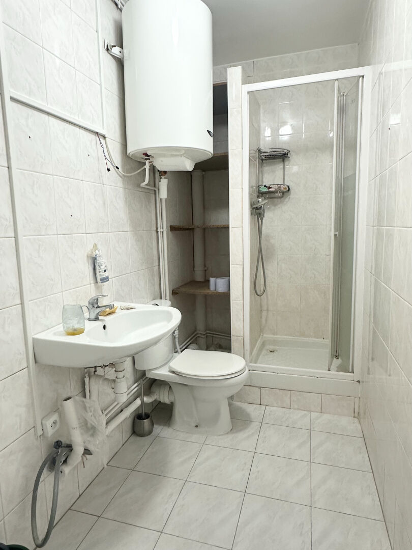 Photo Paris 18ème - 2 pièces de 34 m2 image 6/6