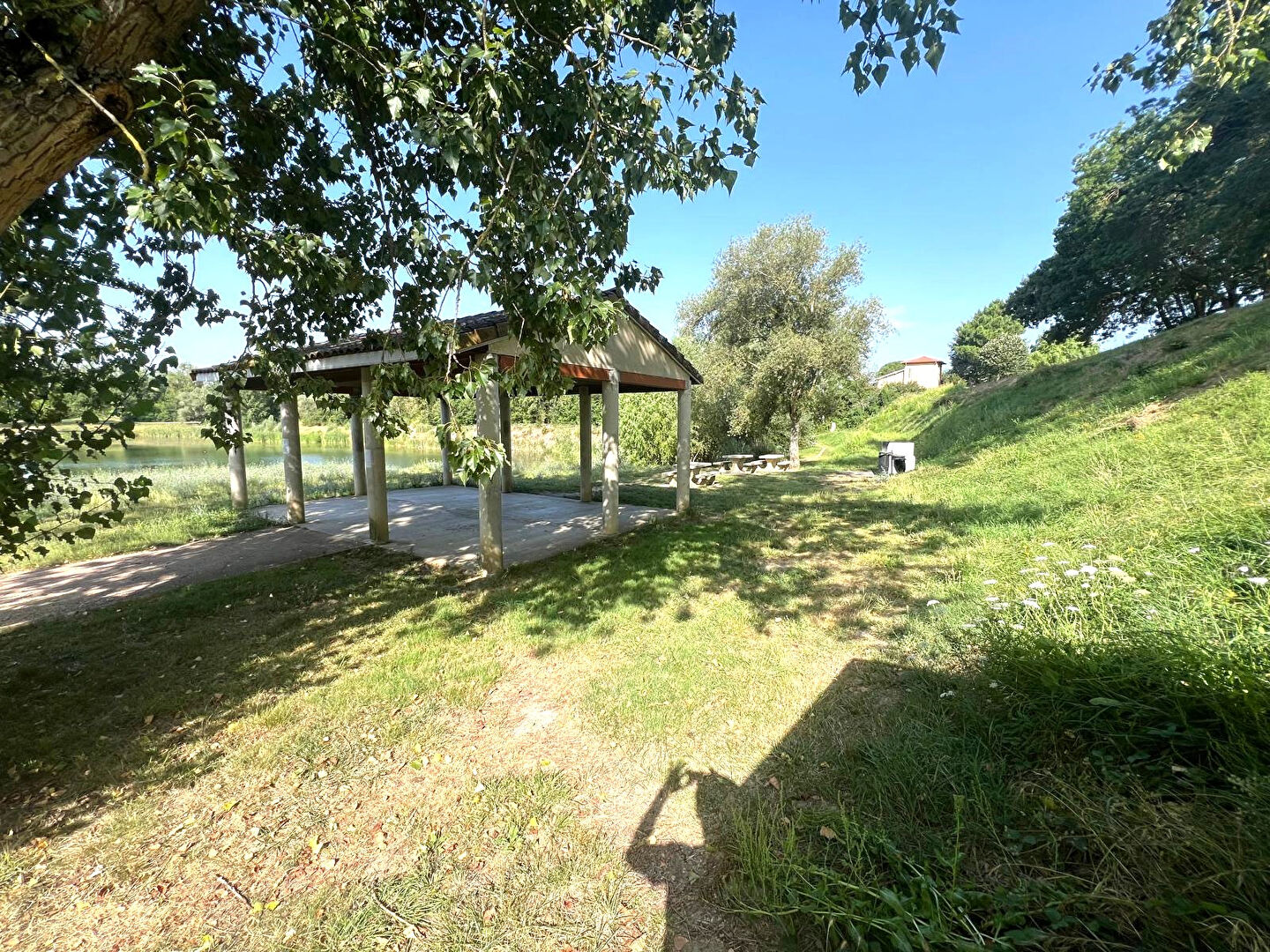 Photo Apt T3 RDJ 68m² avec jardin de 85m² image 4/6