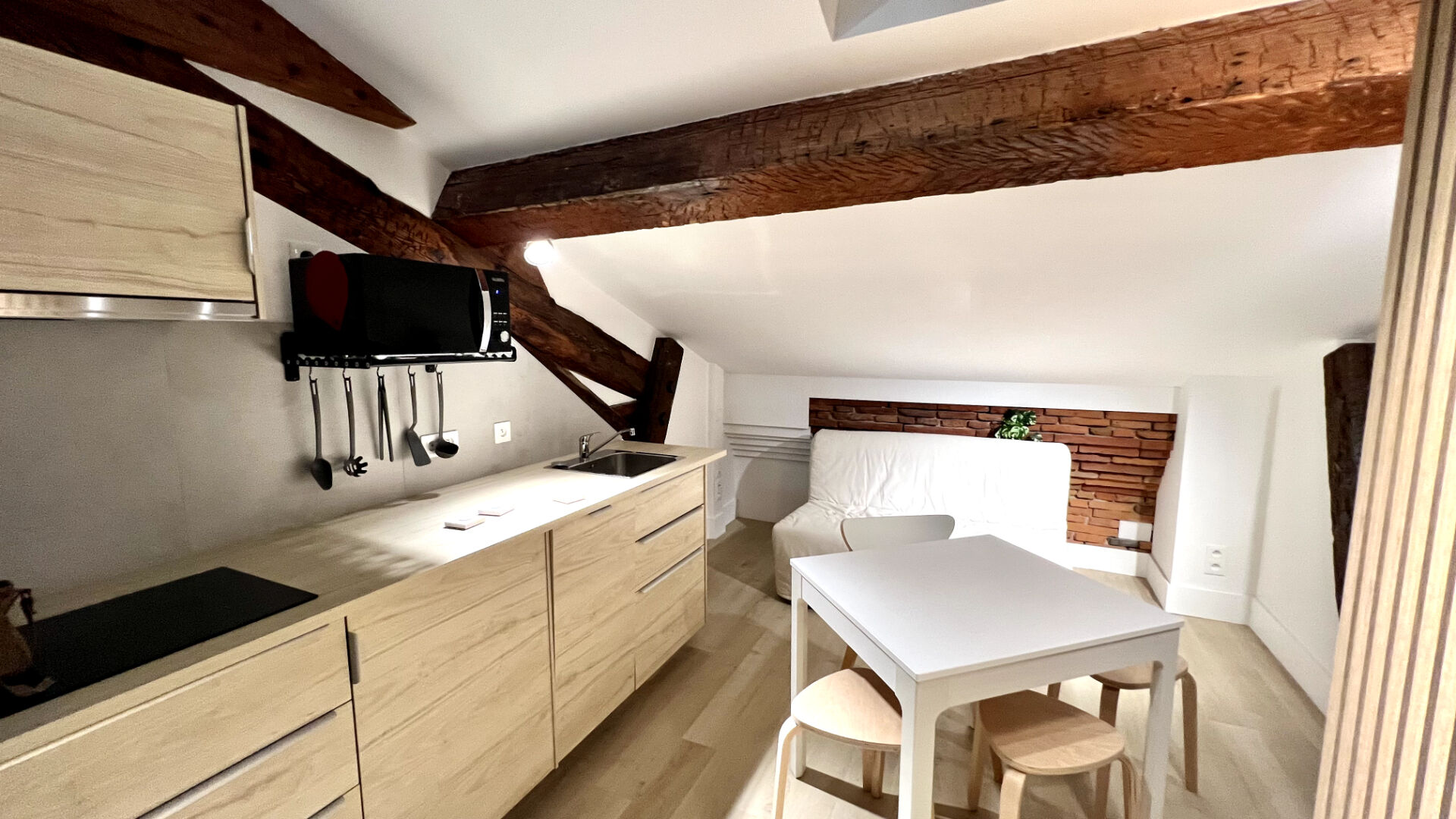 Studio T1 - 33m² - Place du Capitole