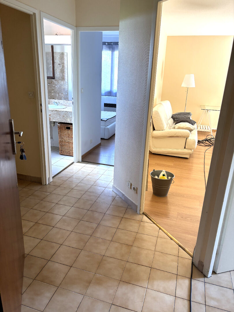 Photo Grand T2 Ramoville Saint Agne image 6/6