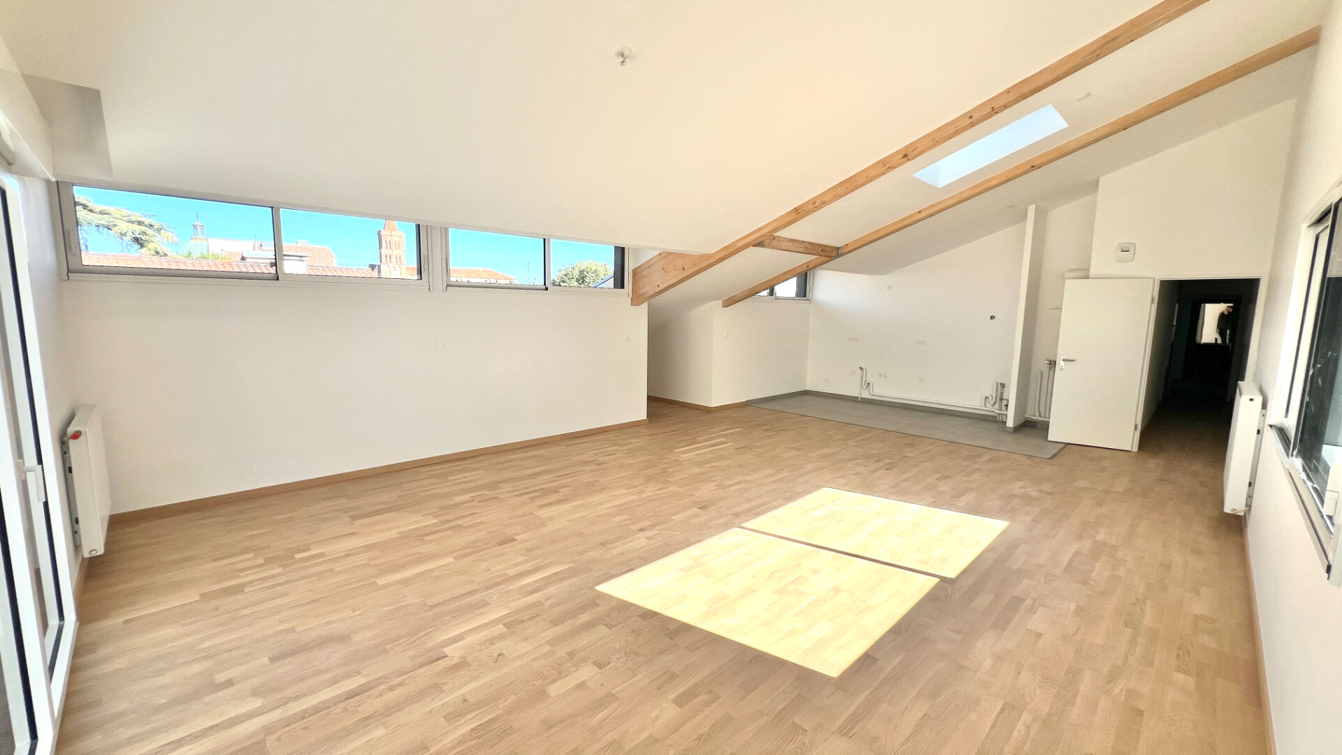 Photo Appartement T4 - 119m2 - Saint-Cyprien image 2/6
