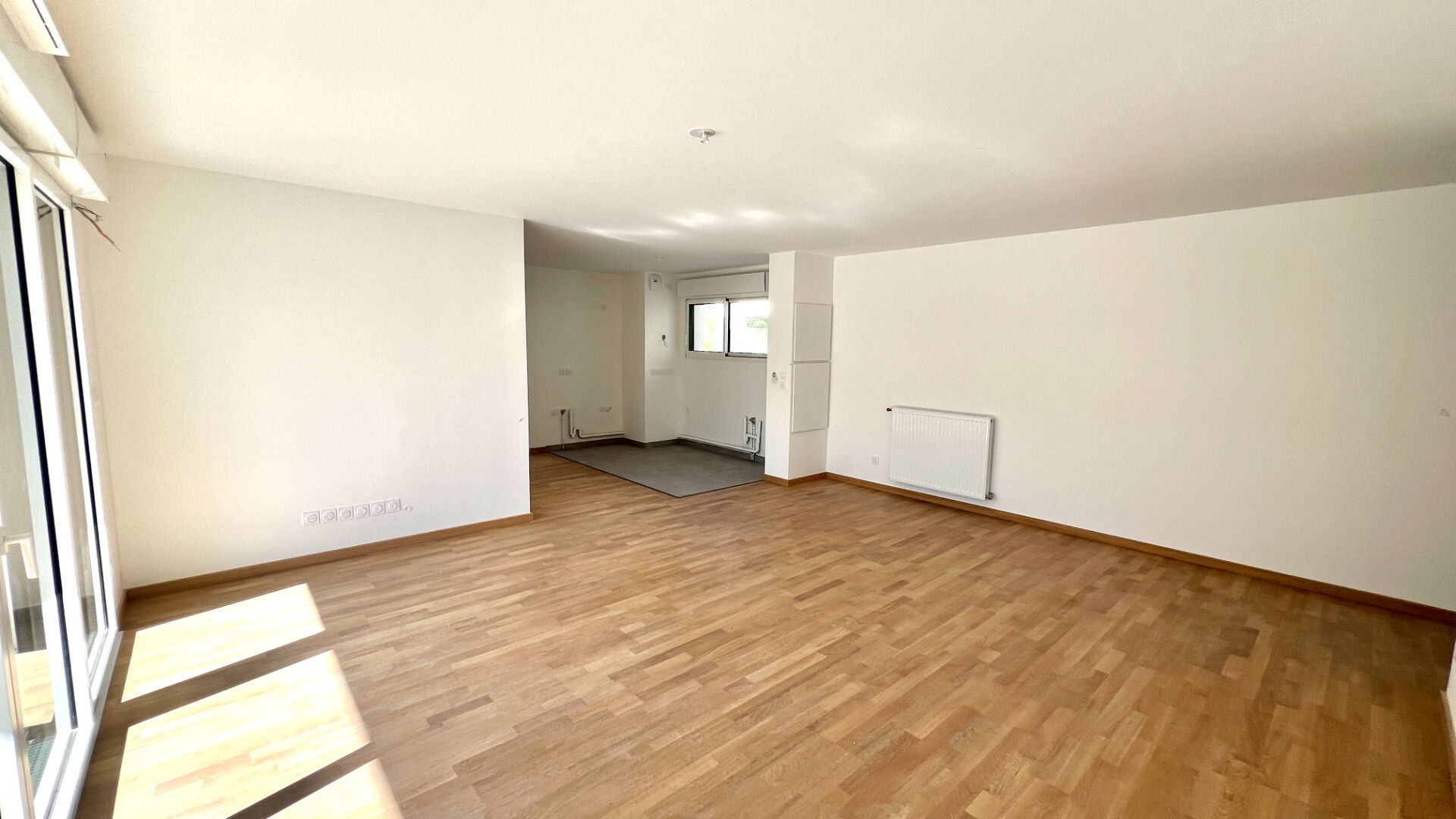 Photo Appartement T4 - 102m2 - Saint-Cyprien image 3/6