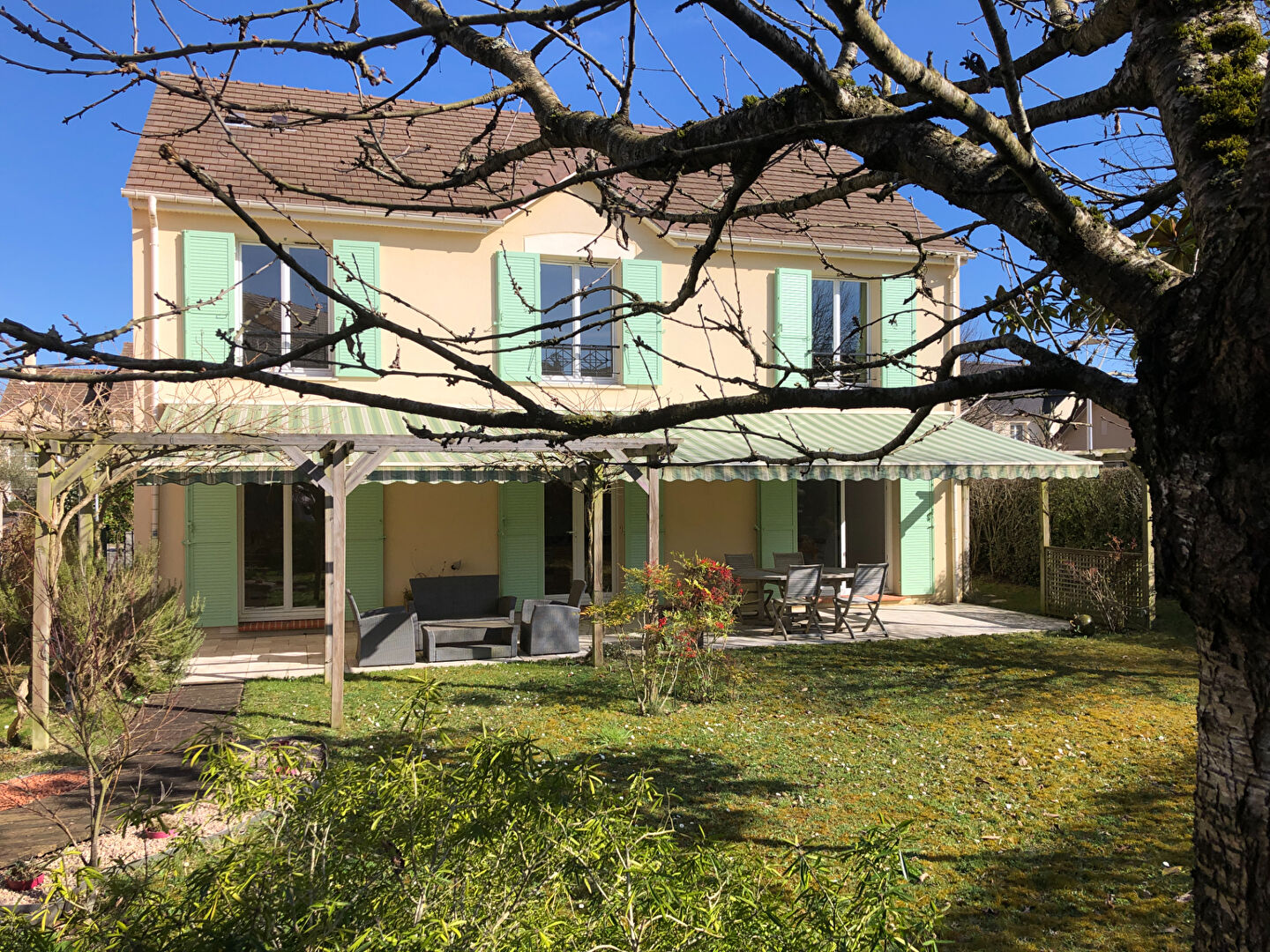 Agence immobilière de IBJ - L'IMMOBILIÈRE DE BUC ET DE JOUY - IBJ - L'Immobilière de Buc et de Jouy