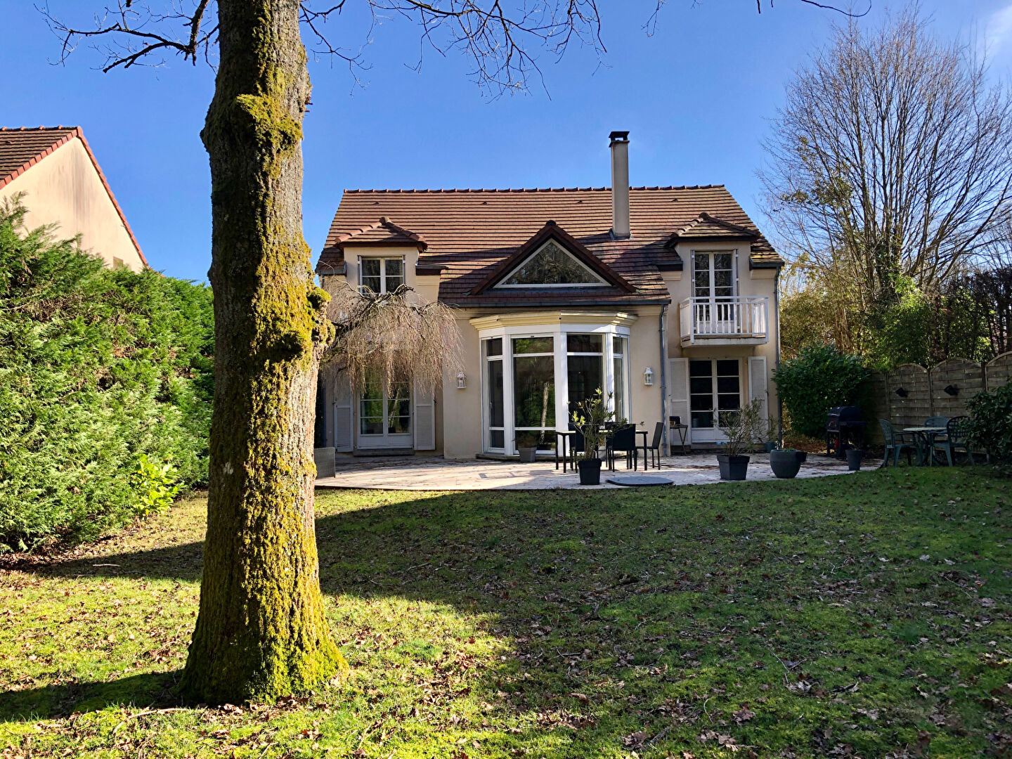 Agence immobilière de IBJ - L'IMMOBILIÈRE DE BUC ET DE JOUY - IBJ - L'Immobilière de Buc et de Jouy