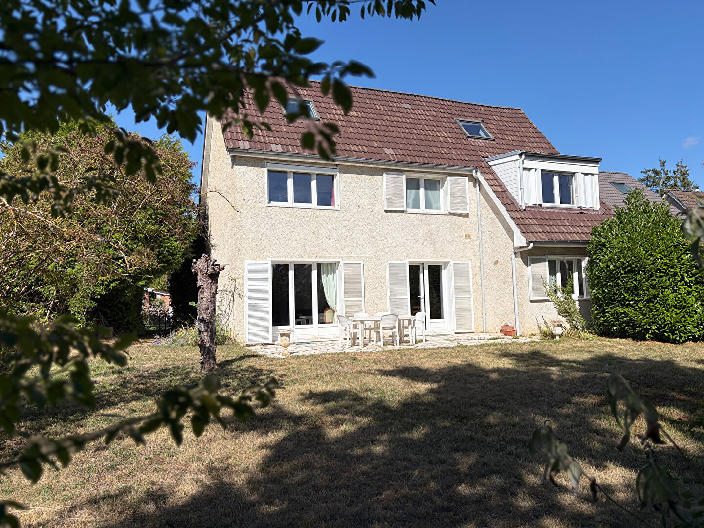 Agence immobilière de IBJ - L'IMMOBILIÈRE DE BUC ET DE JOUY - IBJ - L'Immobilière de Buc et de Jouy