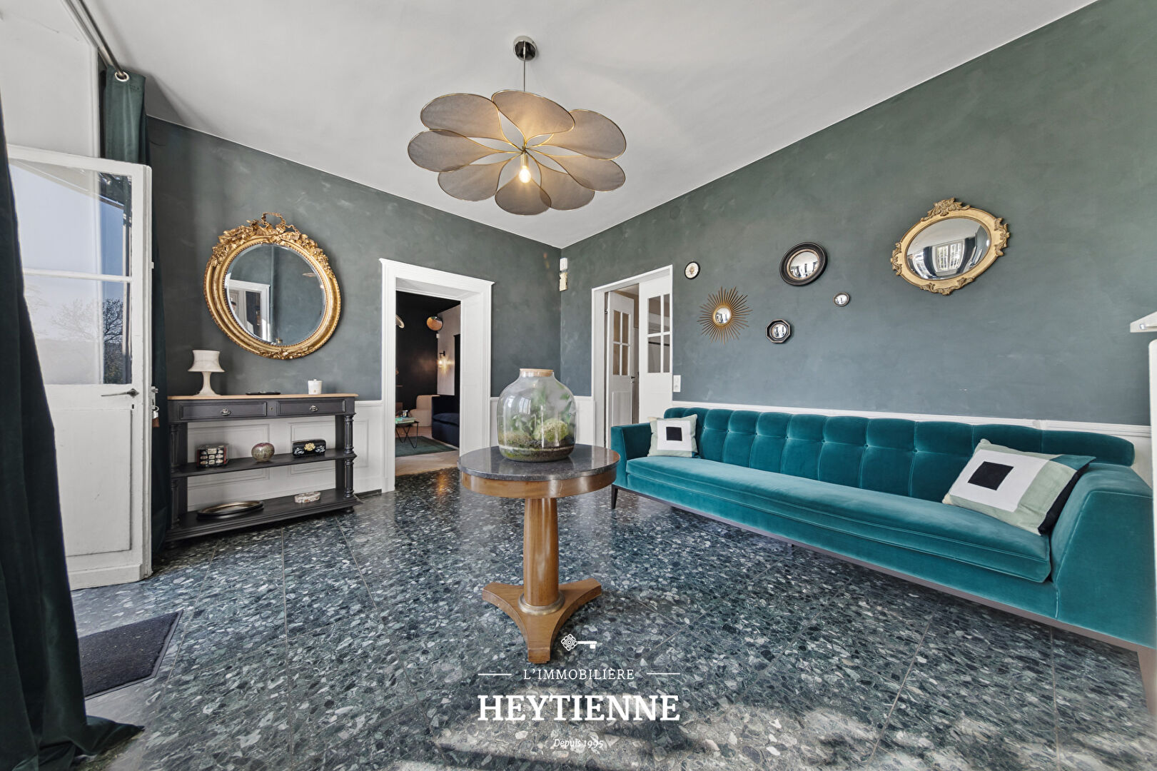 Photo SAINTE RUFFINE Propriété de  360 m² avec piscine  sur un  parc de 23 ares environ image 6/6