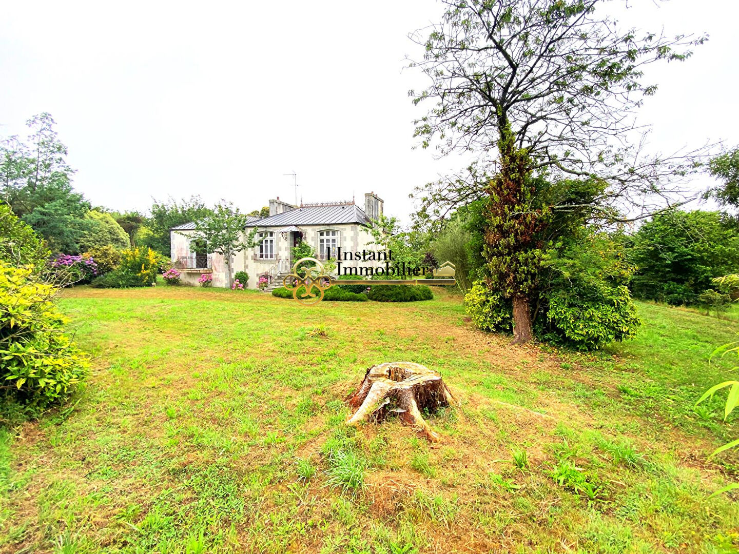 Photo Maison Plouegat Guerand 6 pièce(s) 115 m2 image 2/6