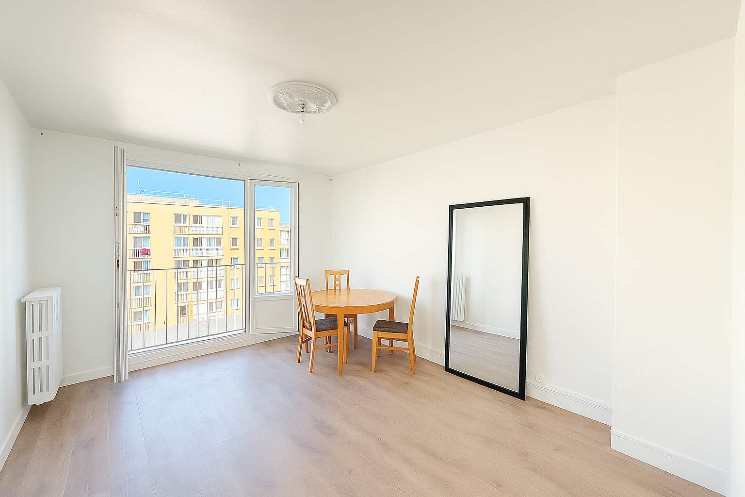 Photo Appartement Aubervilliers 3 pièce(s) 49.11 m2 image 1/6