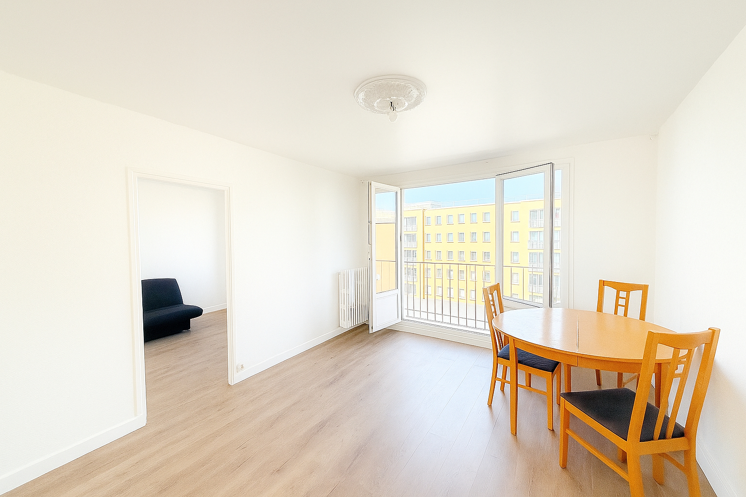 Photo Appartement Aubervilliers 3 pièce(s) 49.11 m2 image 2/6