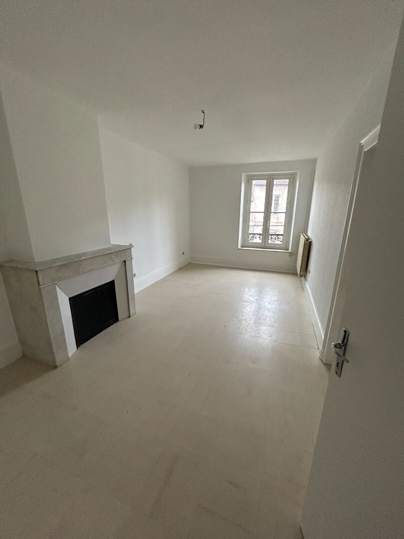 LUNEVILLE - RUE chanzy