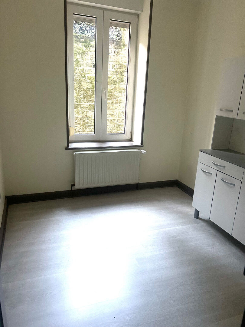 BACCARAT - RUE DE MENIL