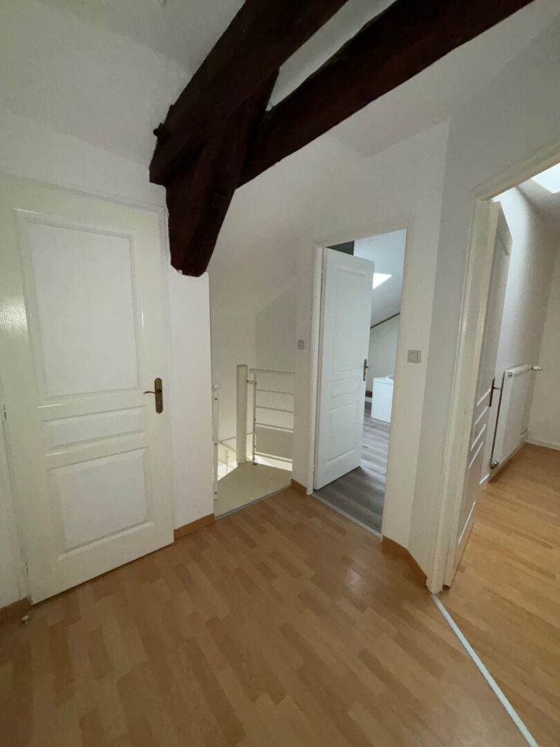 FACE A LA GARE - RUE RIVOLET