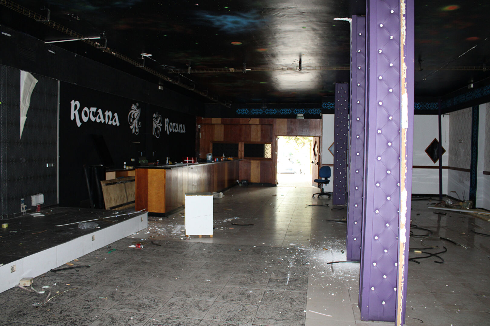 Photo Local d'activité Empuriabrava 1100 m2 image 2/6