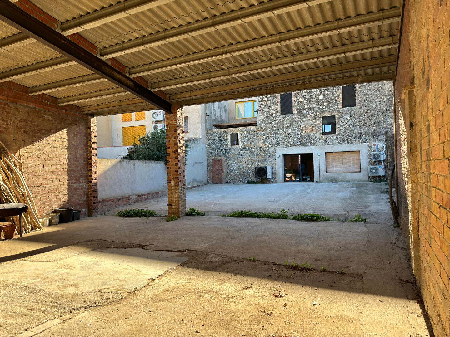 Photo Terrain 160 m2 image 3/6