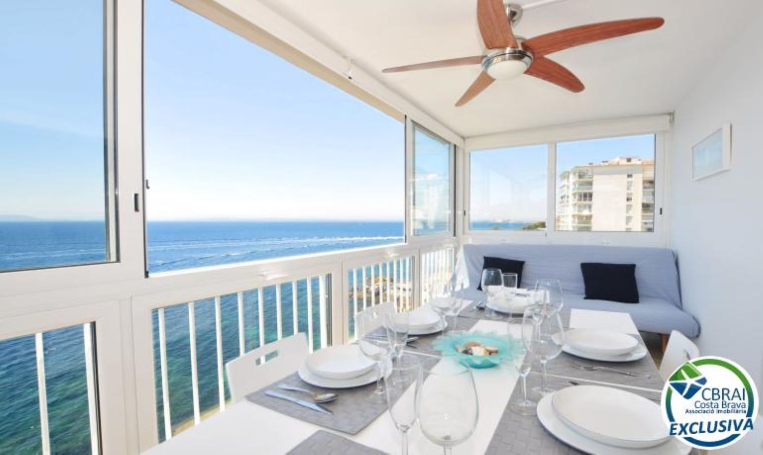 Photo Superbe appartement vue mer panoramique, rénové, parking inclus image 4/6