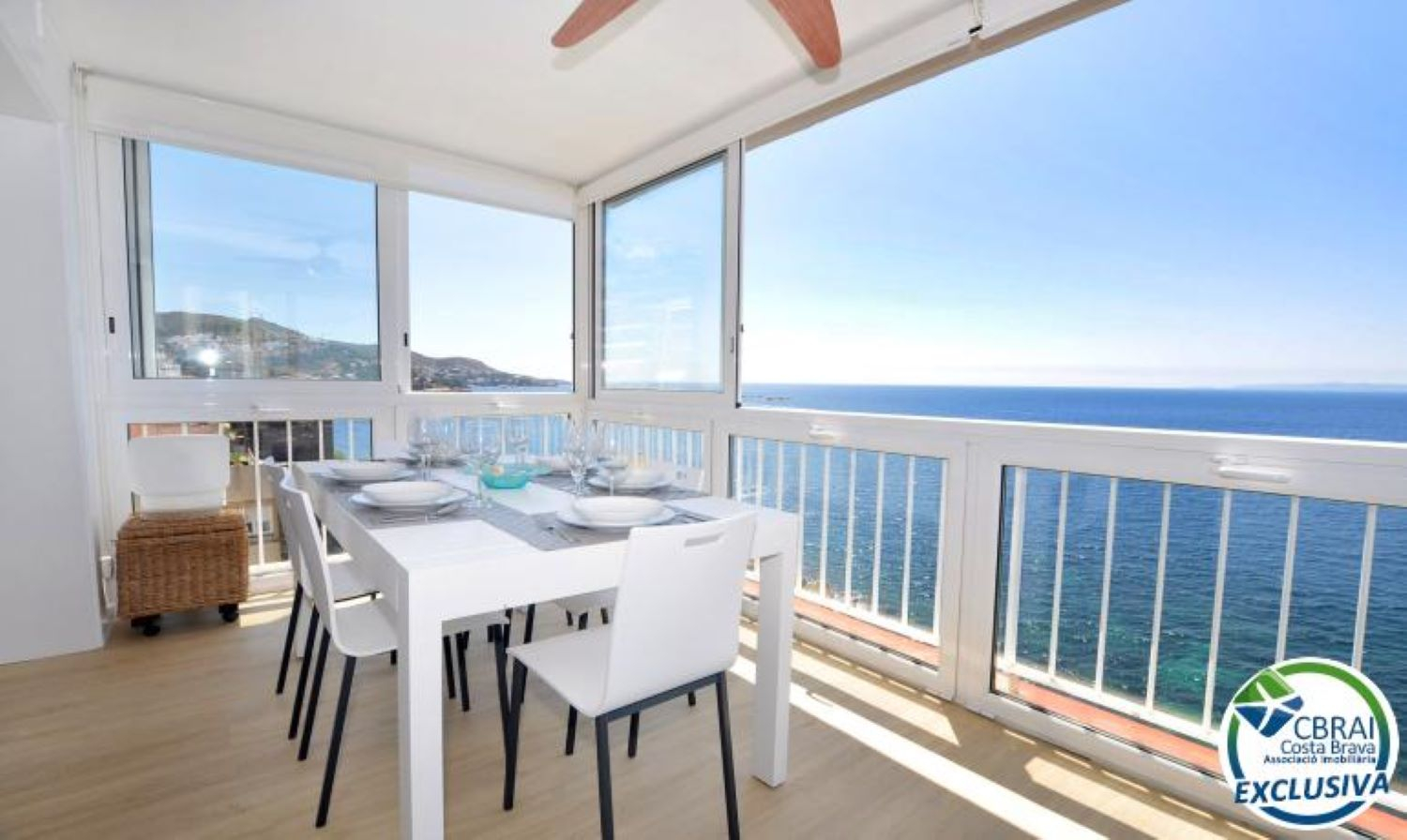 Photo Superbe appartement vue mer panoramique, rénové, parking inclus image 6/6