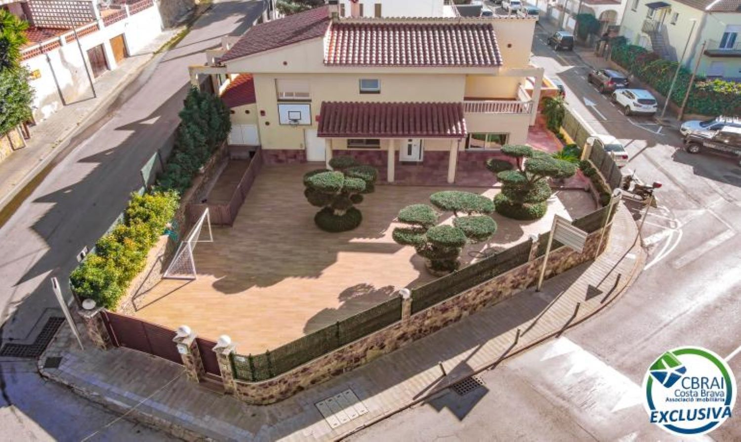 Maison d'architecte Roses 4 pièce(s) 230 m2