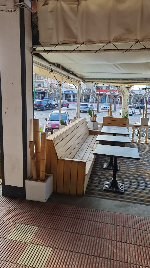 Photo Local d'activité Roses image 3/6