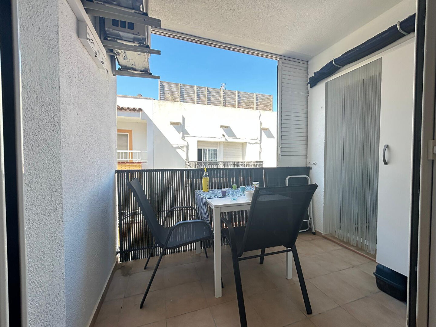 Photo rare appartement neuf de 67m2 place de pk en face de l immeuble image 2/6